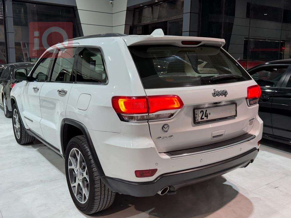 جيب جراند شيروكي